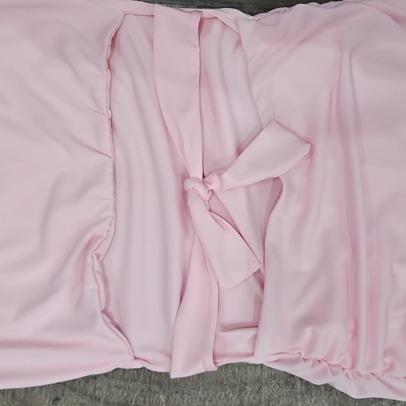 Lucy In The Sky Bodycon Pink Ruched Dress Open Stomach Size Small - Picture 3 of 6